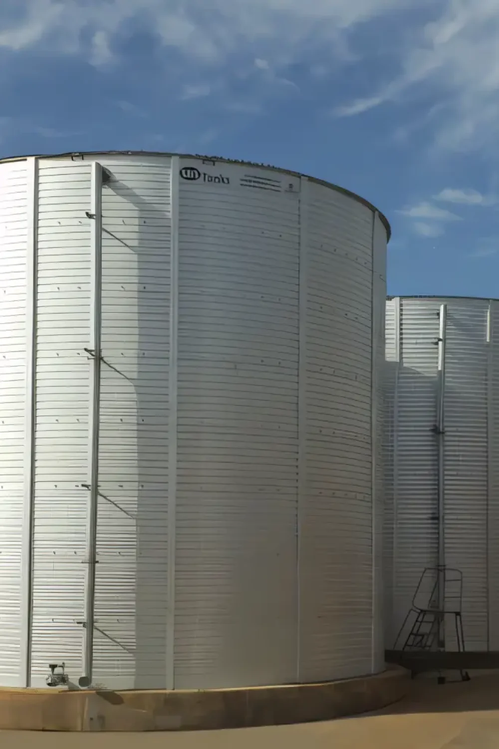 zinc-aluminium-tanks-500×500 (1) (1) (1) zinc-aluminium-tanks-500x500 (1) (1) (1)